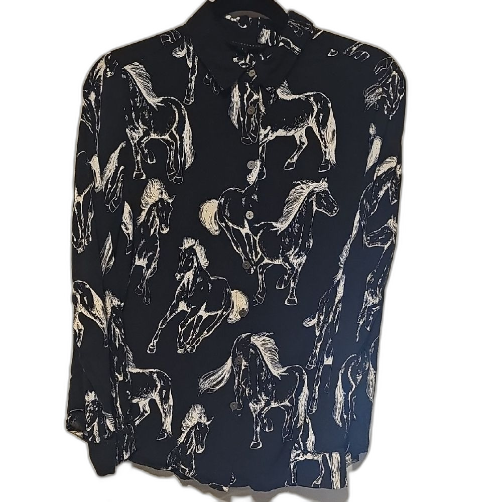 Jane and Delancey Black and White Horse Print Button Down Shirt